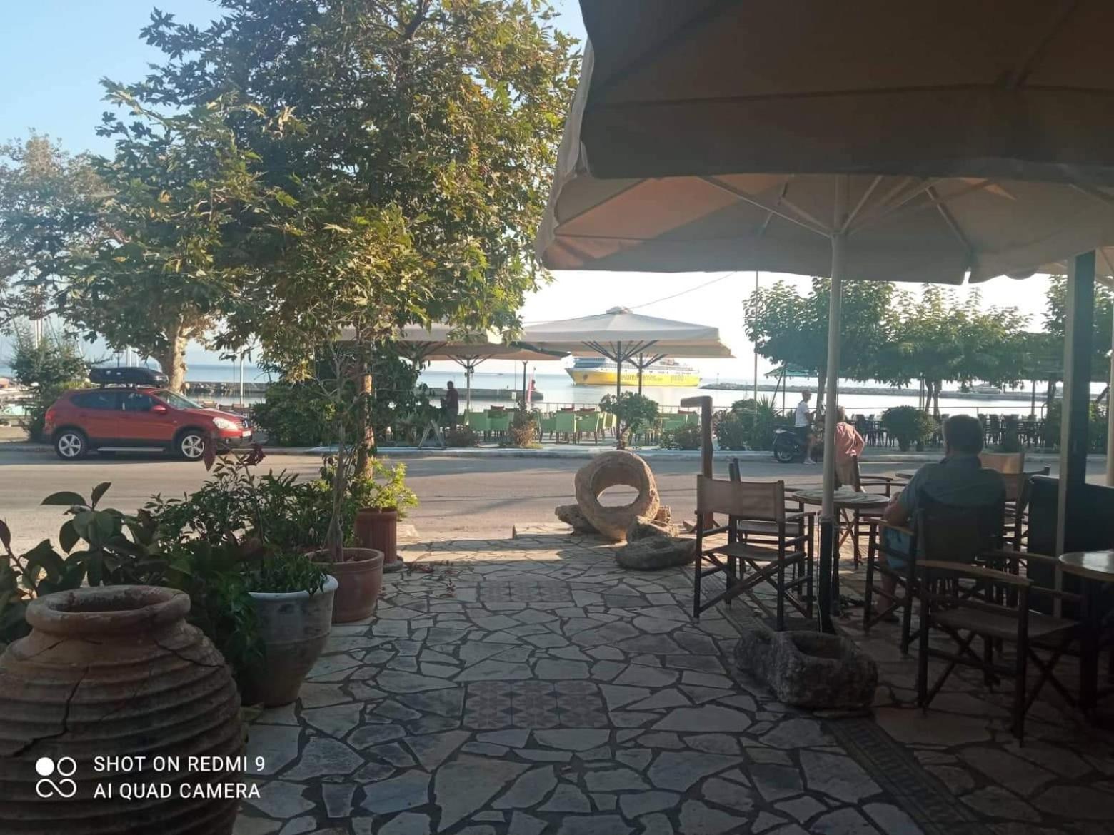 Vasilis Travlos Apartment Poros  Dış mekan fotoğraf