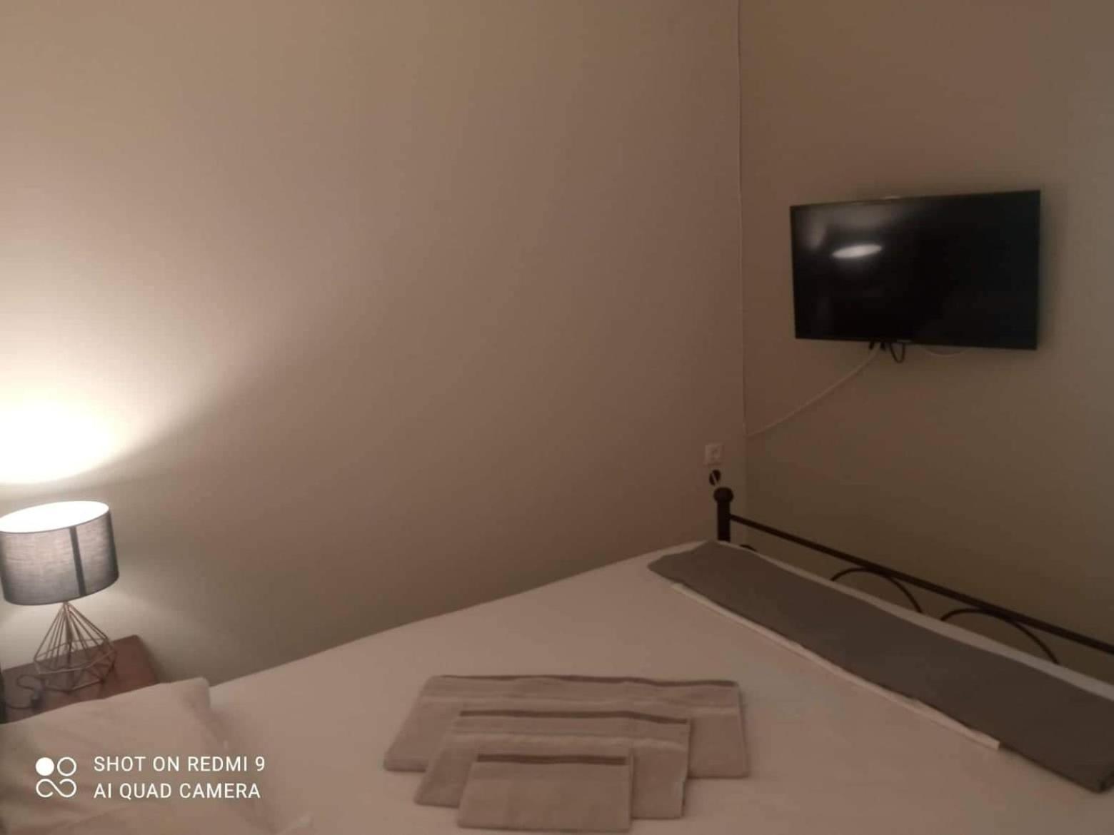Vasilis Travlos Apartment Poros  Dış mekan fotoğraf