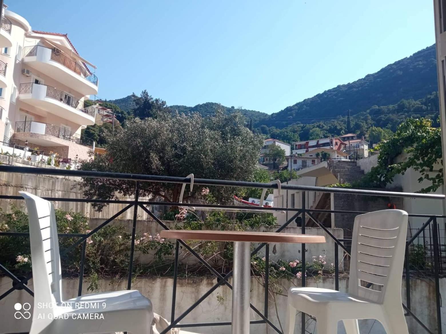 Vasilis Travlos Apartment Poros  Dış mekan fotoğraf